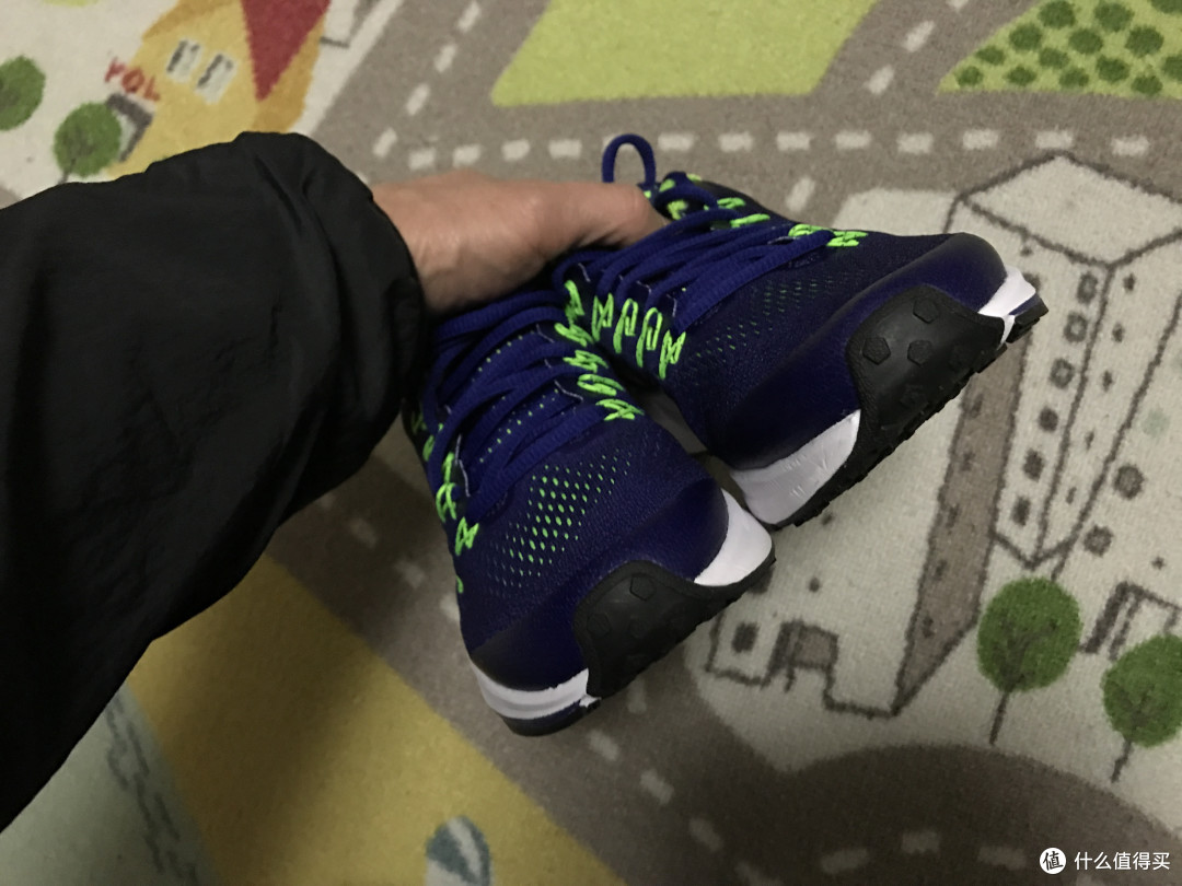 只要299!Nike Air Pegasus 33 GS 大童跑步鞋