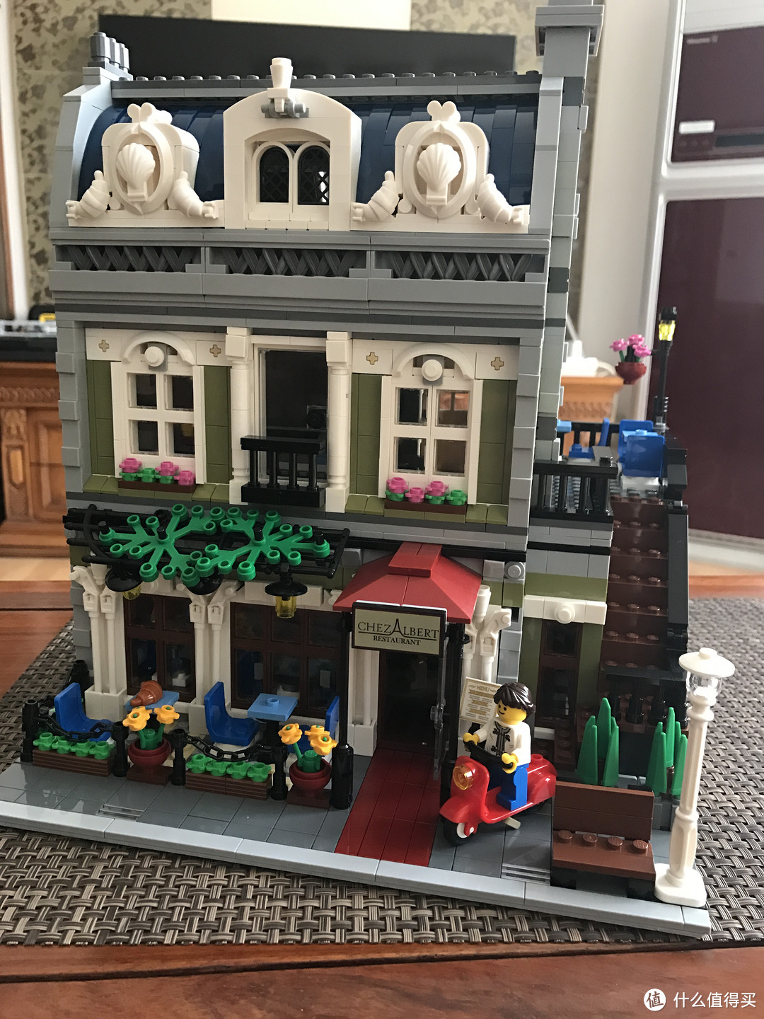 终入街景坑！LEGO 乐高10243 街景巴黎餐厅 拼装玩具