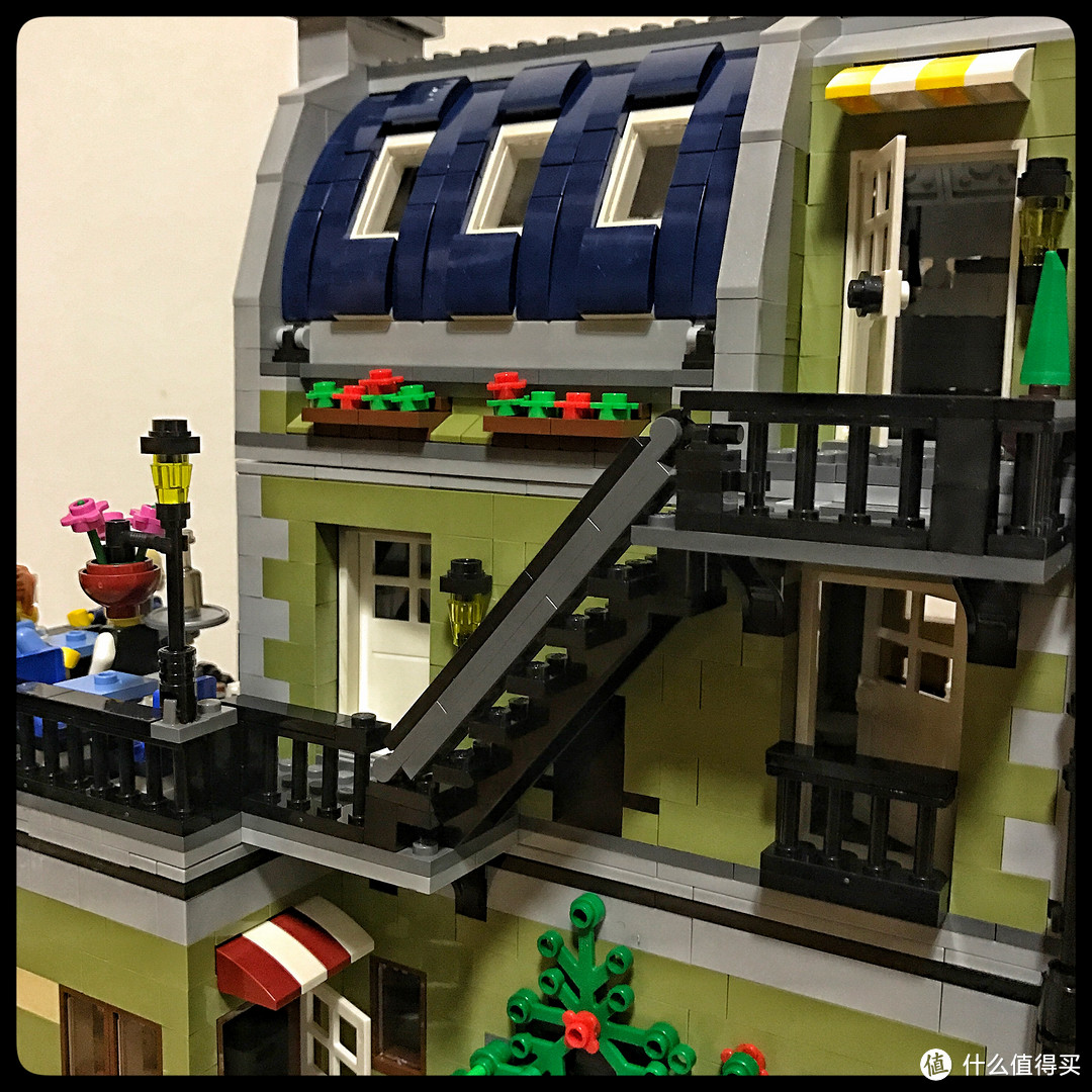 终入街景坑！LEGO 乐高10243 街景巴黎餐厅 拼装玩具