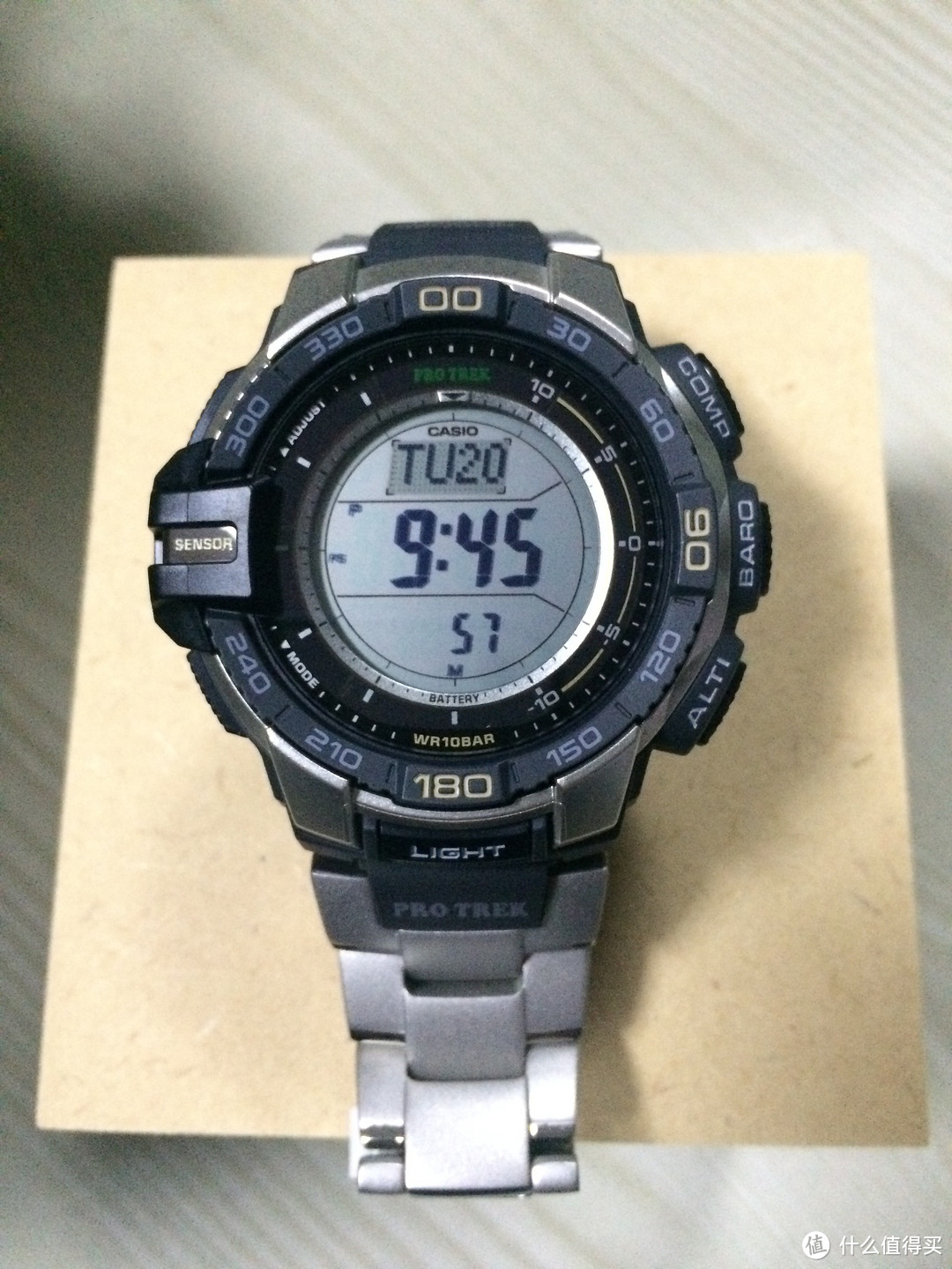 人生第一块登山表：CASIO 卡西欧 Pro Trek PRG-270D-7DR 太阳能登山表