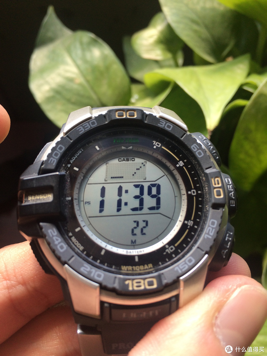 人生第一块登山表：CASIO 卡西欧 Pro Trek PRG-270D-7DR 太阳能登山表