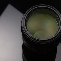 尼康 NIKKOR 尼克尔 AF-S 105mm f/1.4E ED 中长焦镜头外观展示(光圈|镜身|镜片|遮光罩|镜头盖)