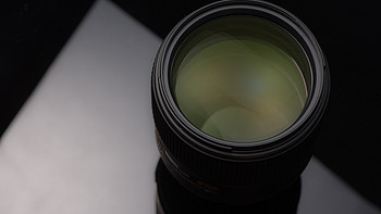 尼康 NIKKOR 尼克尔 AF-S 105mm f/1.4E ED 中长焦镜头外观展示(光圈|镜身|镜片|遮光罩|镜头盖)