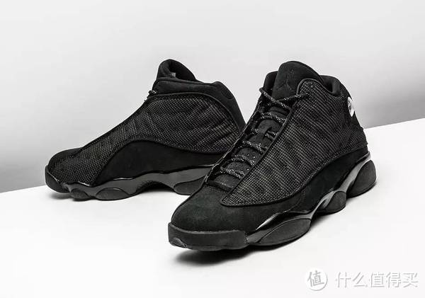 AIR JORDAN 13 RETRO “BLACK CAT” 篮球鞋