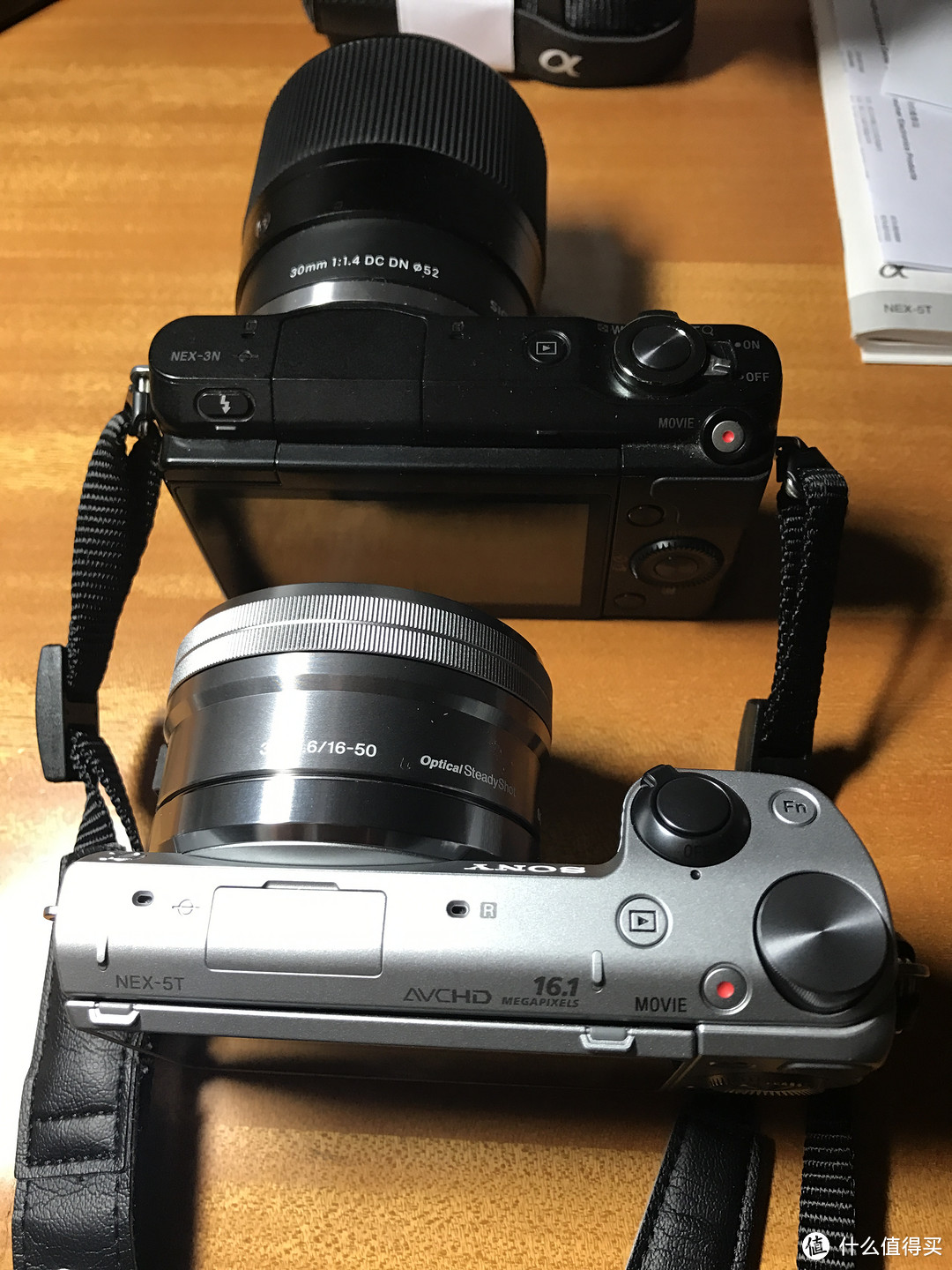 致曾经买不起的奶昔5T：Sony 索尼 NEX-5TL NEX5T微单开箱（最后有妹子图）