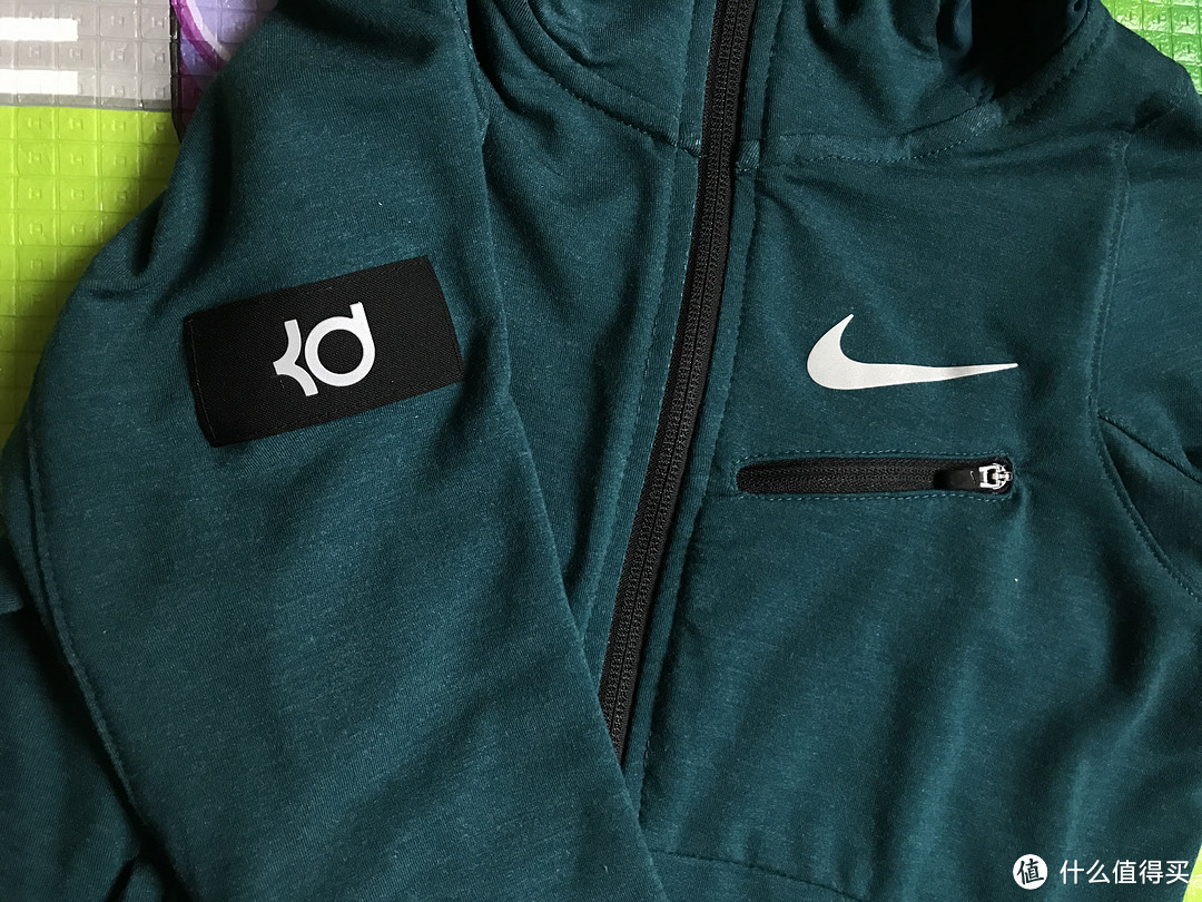 NIKE 耐克 THRMA HPRELT HOODIE 儿童针织茄克（附尺码表及真人兽）