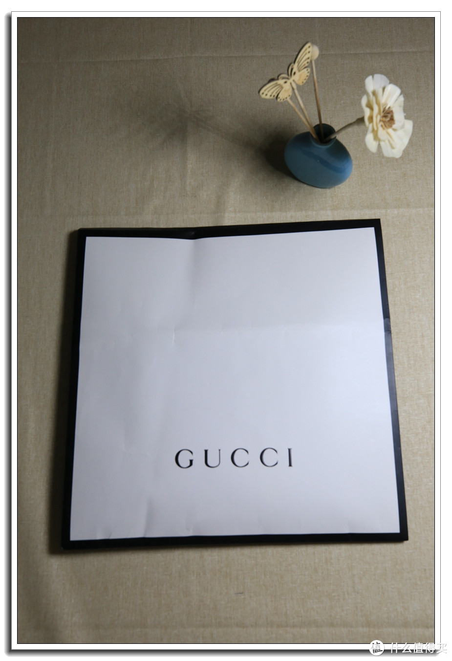 丢失礼物的接班人：GUCCI 古驰 长款围巾一条的晒单