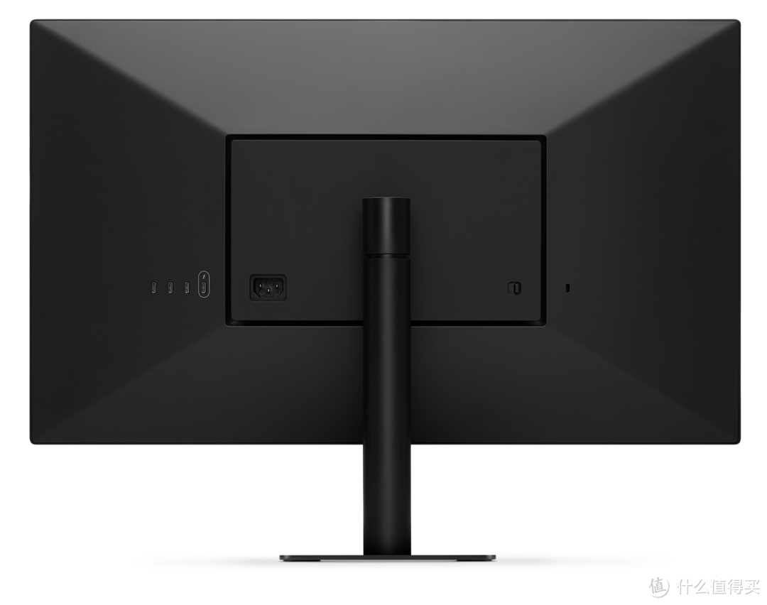 LG UltraFine 5K 显示器入驻书房，简洁桌面全景分享