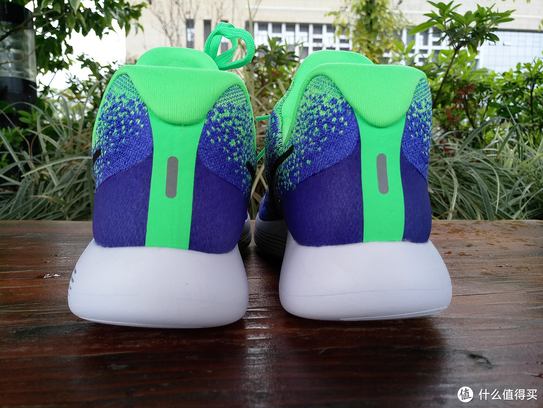 Nike 耐克 LunarEpic Low Flyknit 2跑鞋 开箱评测