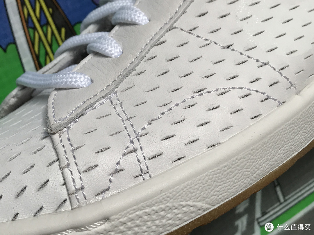 真皮小白鞋！NIKE W TENNIS CLASSIC ULTRA DECONS复刻鞋（附与Stan Smith对比）