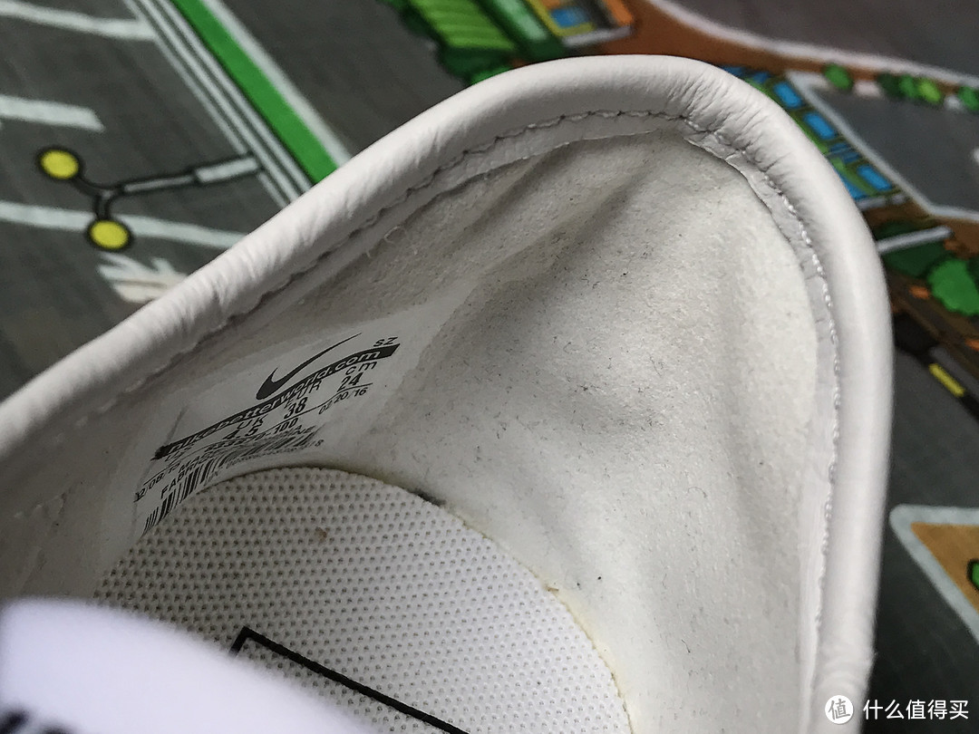 真皮小白鞋！NIKE W TENNIS CLASSIC ULTRA DECONS复刻鞋（附与Stan Smith对比）