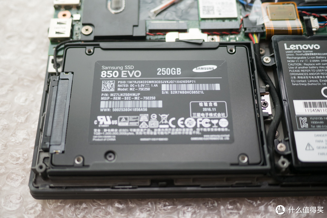 Lenovo 联想小黑ThinkPad X260 笔记本电脑 晒单及拆机更换SSD指南