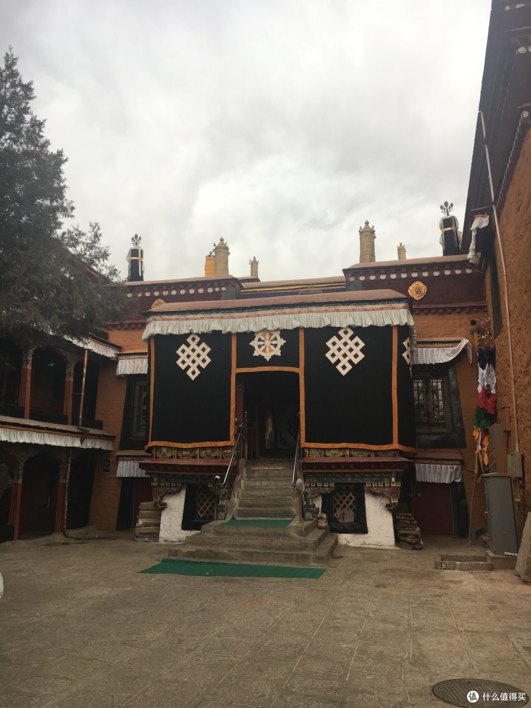 进藏与八廓街清大臣衙门以及寺庙们
