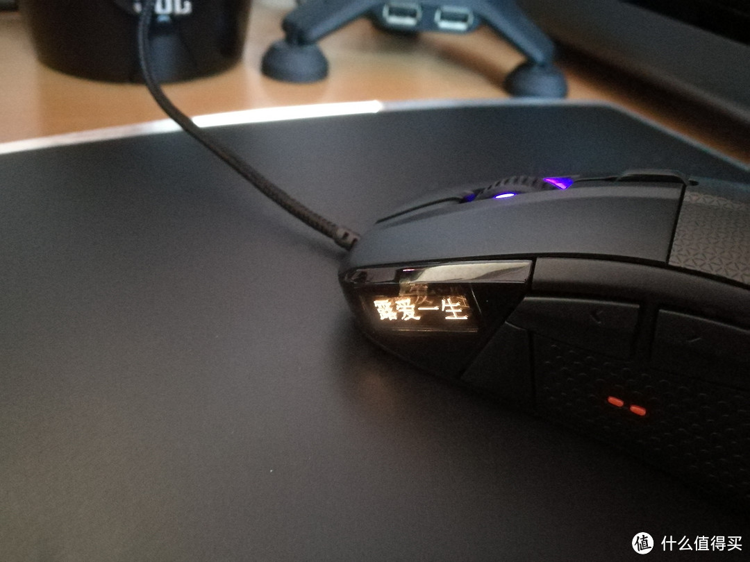 上了张大妈的车：SteelSeries 赛睿 Rival 700鼠标 开箱评测