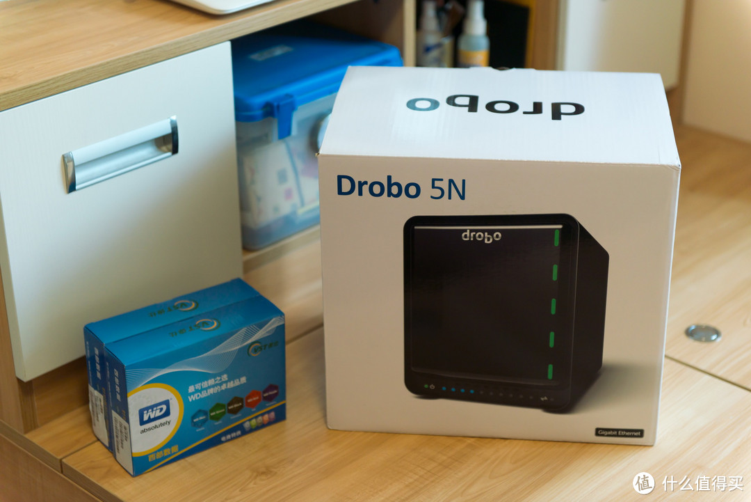 Drobo 5N 企业级5盘位 智能NAS网络存储 开箱