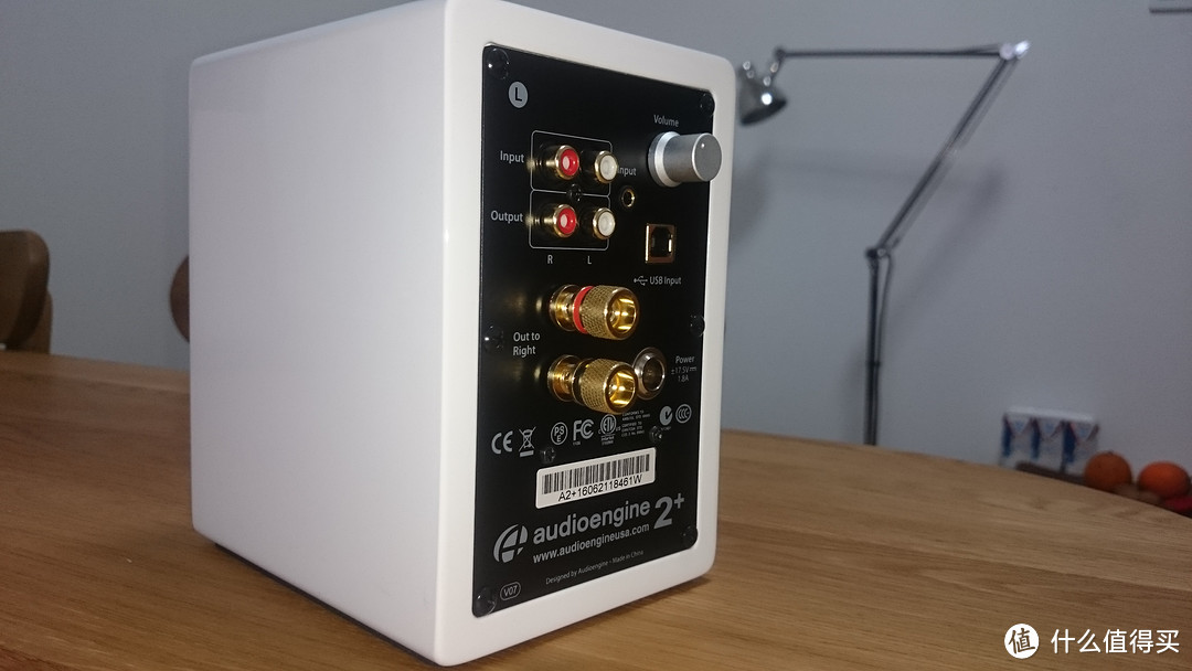 小身板，大能量……Audioengine 声擎 A2+，3寸桌面音响