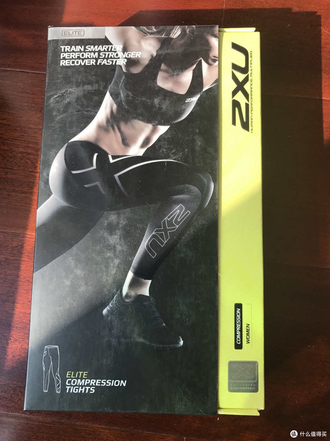 装备党囤货：2XU Elite Compression Tights 压缩裤 开箱