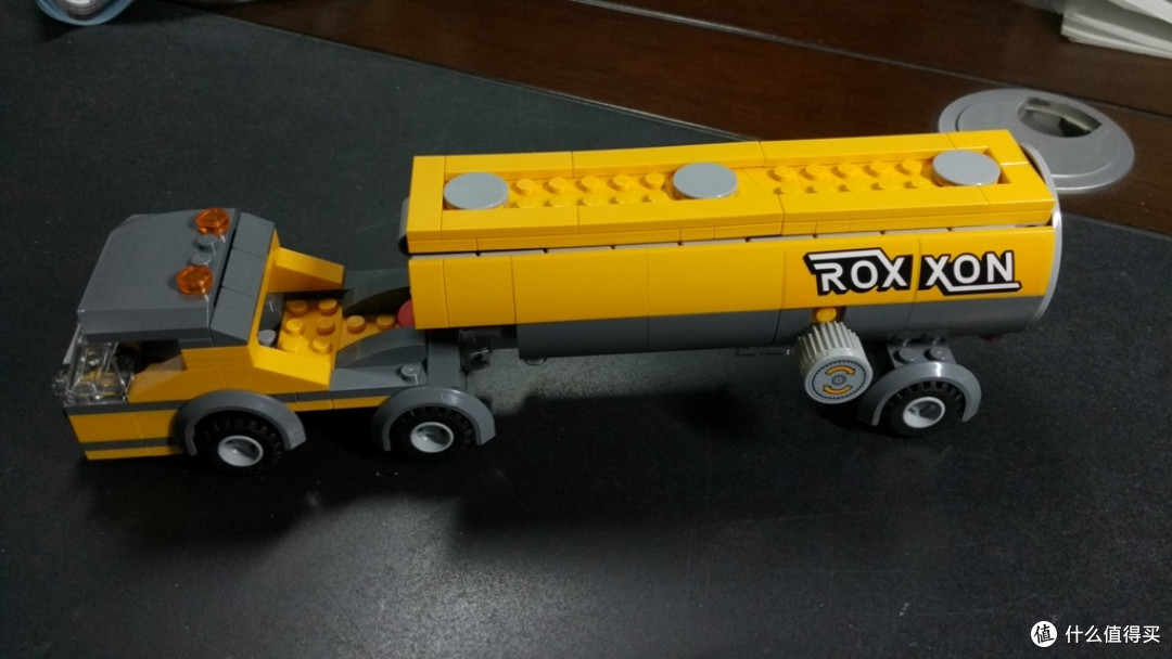 杀肉到底值不值——lego 乐高 76067 油罐车