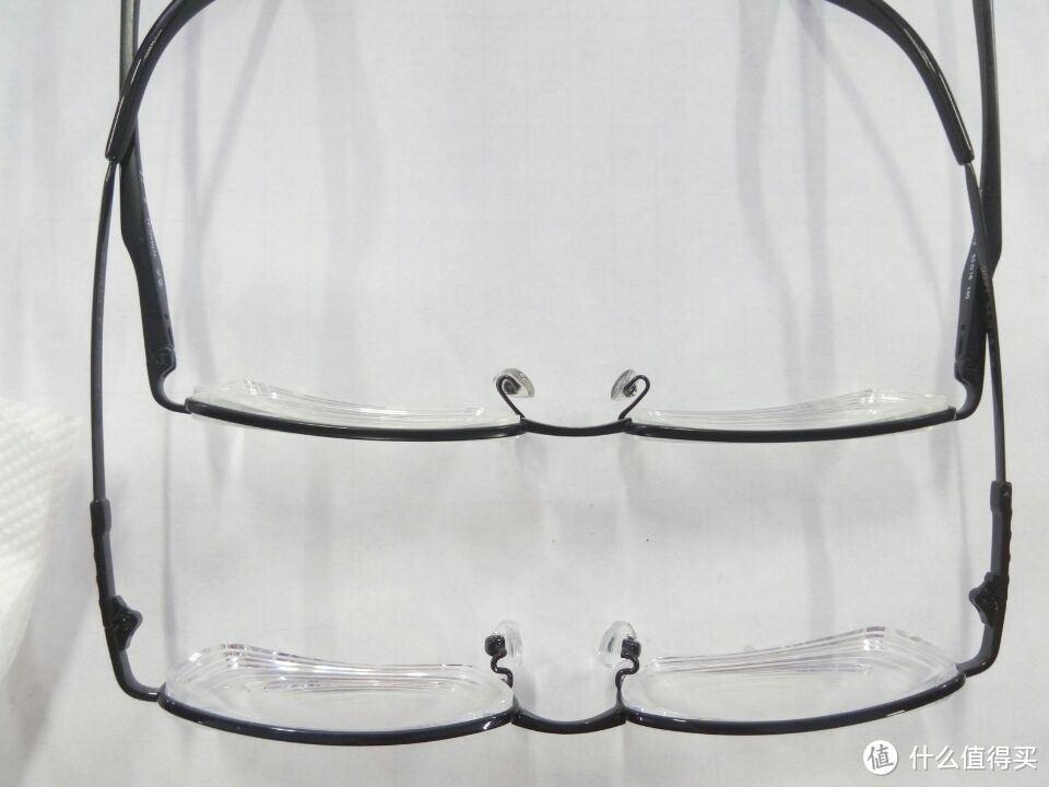 来自天猫乐申的半框钛架眼镜