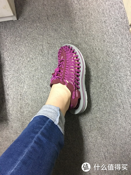 Keen 溯溪鞋 女款 开箱晒物