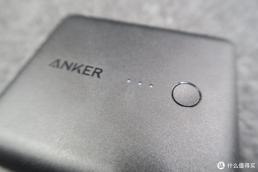 Anker PowerCore Fusion 充电器+充电宝二合一移动电源开箱