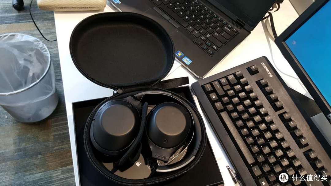 Sony 索尼 MDR-1000X 无线降噪蓝牙耳机 评测