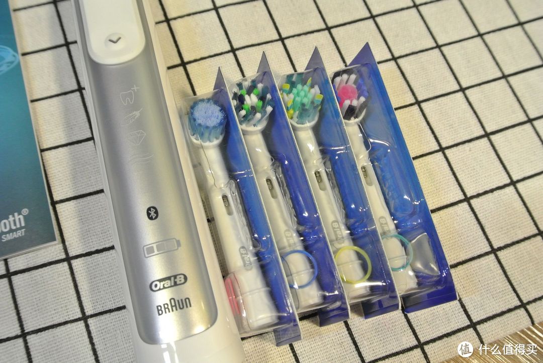 4年之后回归博朗，BRAUN iBrush 8000牙刷（星光银）开箱及飞利浦6730对比