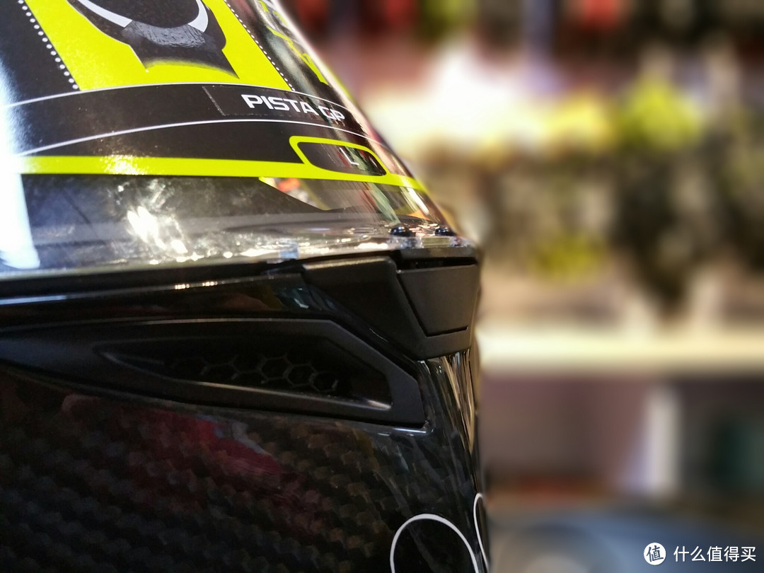 #本站首晒#Valentino Rossi 同款：AGV Pista GP头盔体验评测