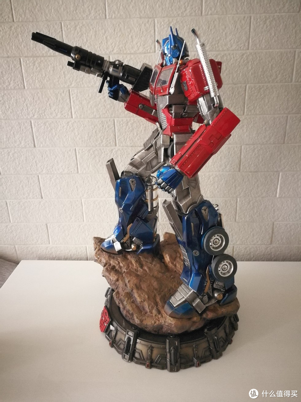 My name is OPTIMUS PRIME — P1S擎天柱G1雕像 开箱