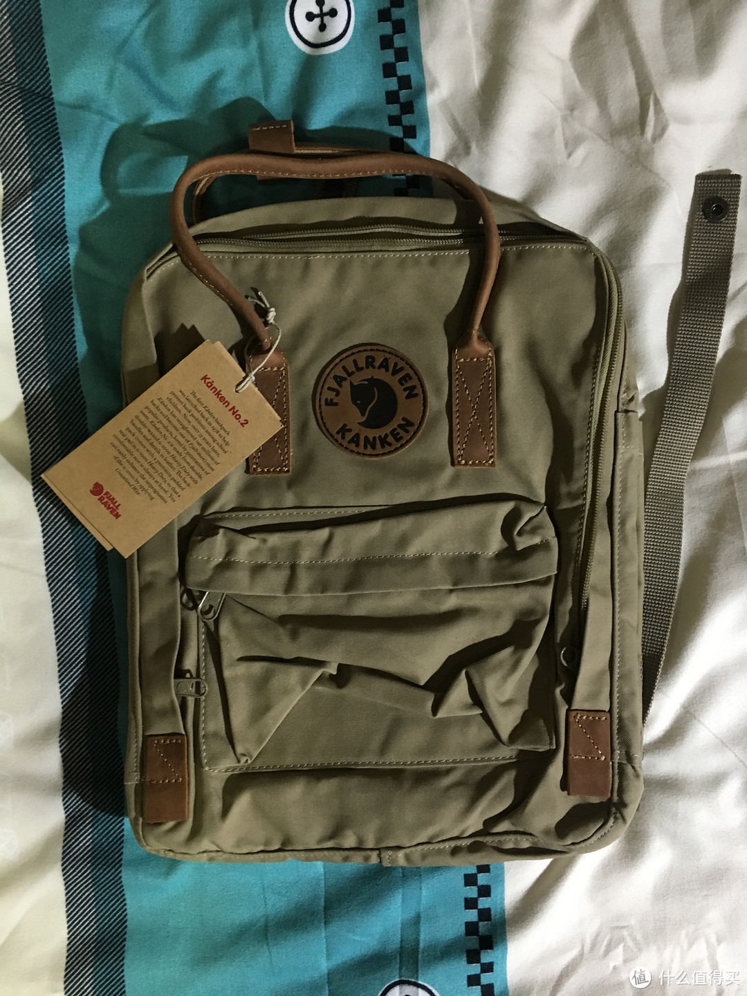 真假北极狐？230元的 FJÄLLRÄVEN 北极狐 Kanken No. 2 双肩背包 开箱晒图