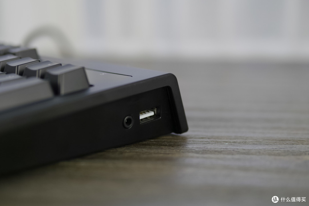手托才是本体!RAZER 雷蛇 黑寡妇蜘蛛V2 开箱