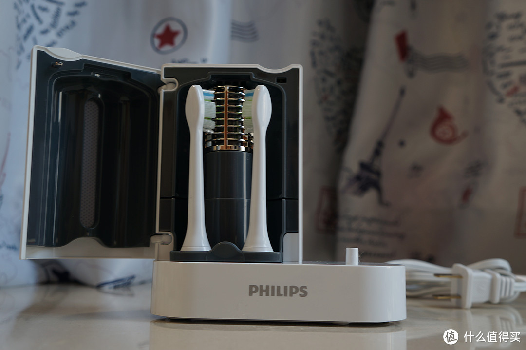 它要陪你一生：Philips 飞利浦 Sonicare FlexCare 声波美白电动牙刷套装 2支装