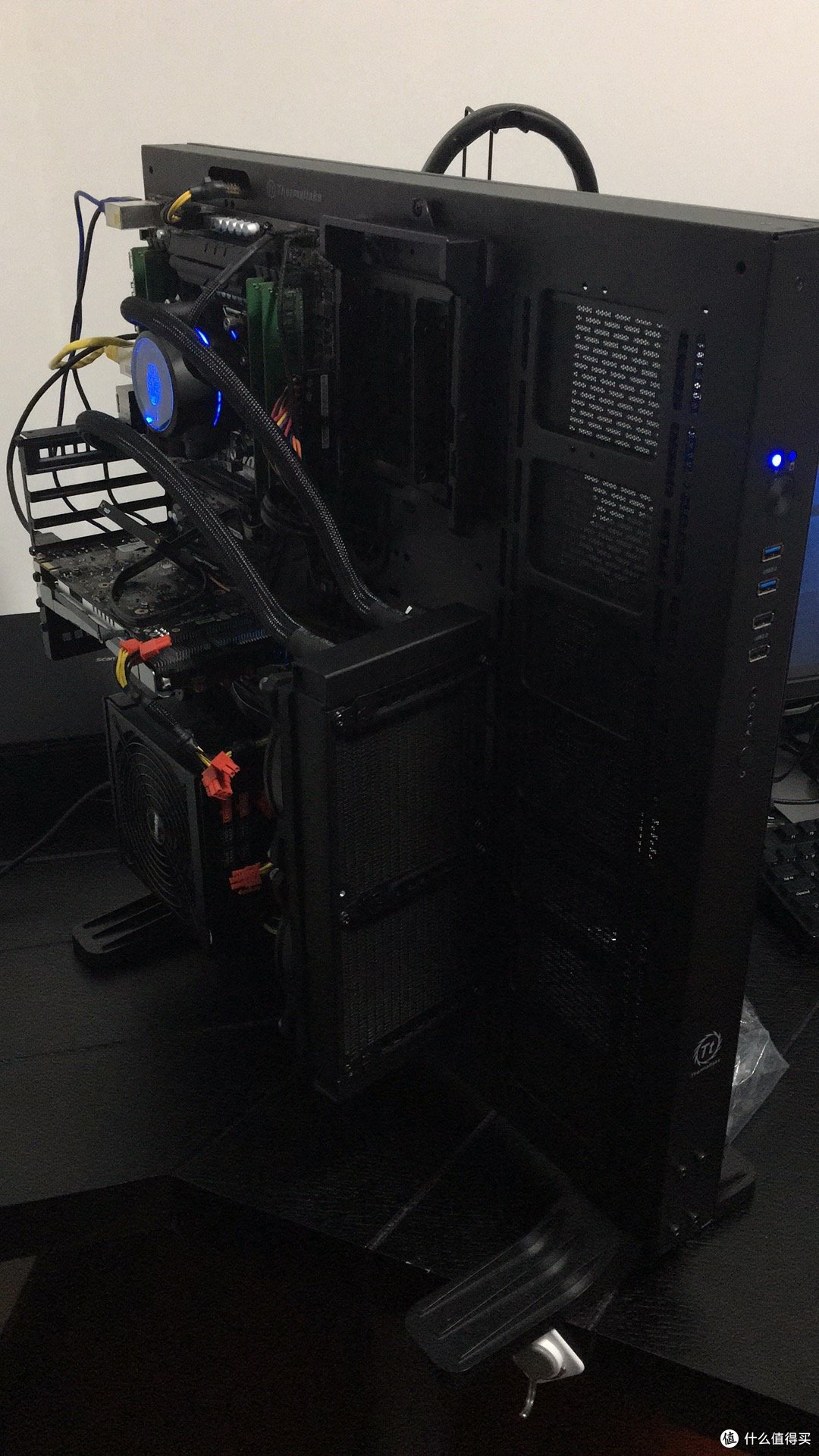 一体式水冷散热器整体效果 一体式水冷散热器整体效果