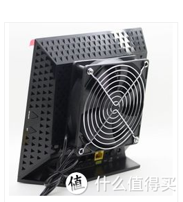 家庭无线网络环境搭建（番外）：NETGEAR 美国网件 R6300v2 路由器的散热改造。