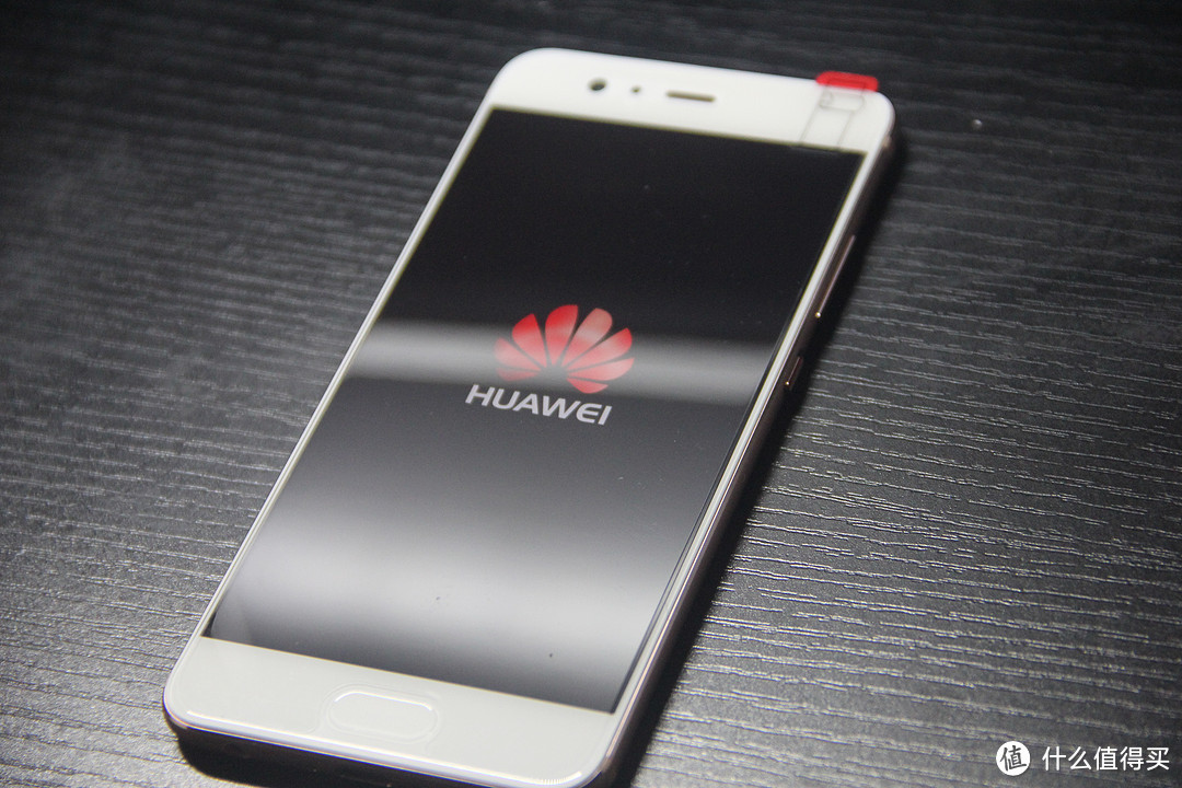 粉嫩的 HUAWEI 华为 P10 开箱