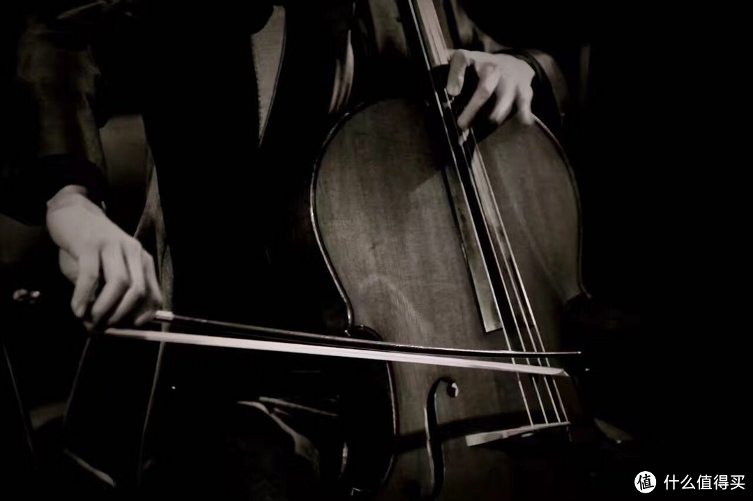 春风中的一场巴赫大提琴无伴奏演奏会
