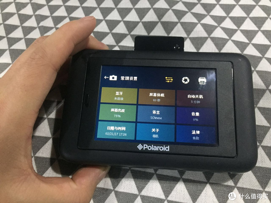 拍立得废片杀手：宝丽来 SnapTouch 使用评测