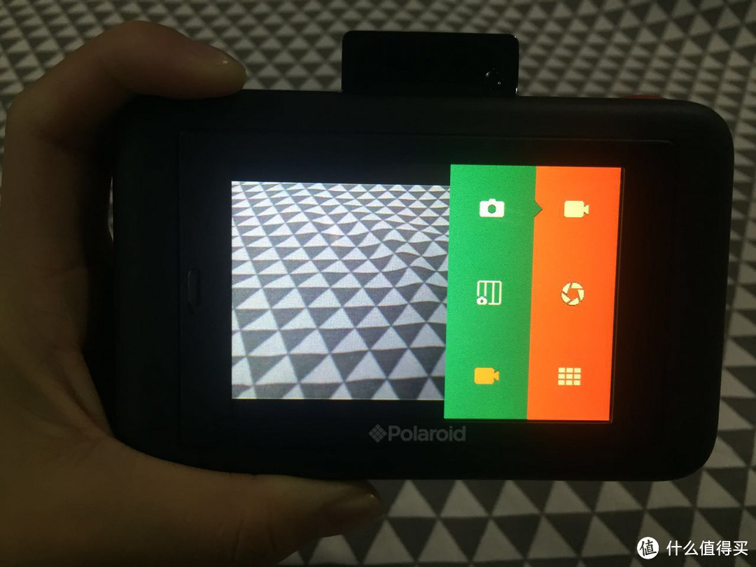 拍立得废片杀手：宝丽来 SnapTouch 使用评测