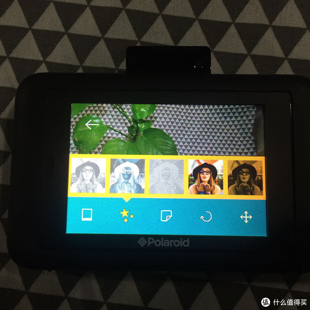 拍立得废片杀手：宝丽来 SnapTouch 使用评测