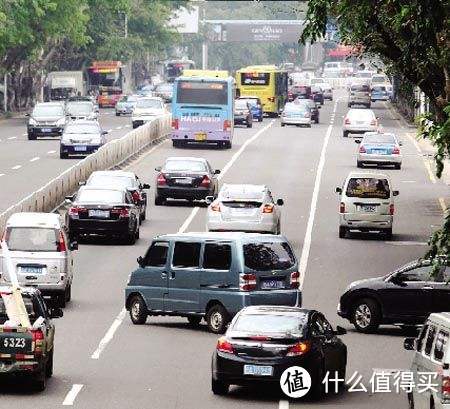 “史上最严”新交规后首个工作日，这些方面你必须了解！