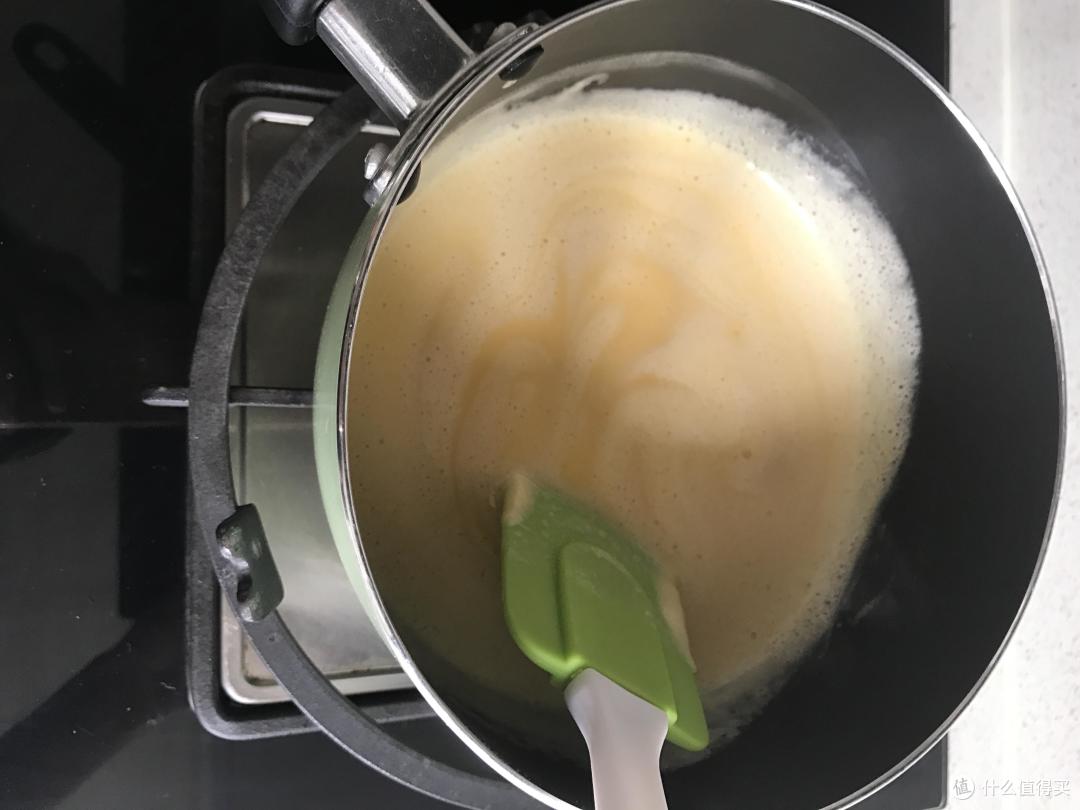 预热夏天:超简单的2款冰激凌制作(巧克力/蓝莓冰激凌)