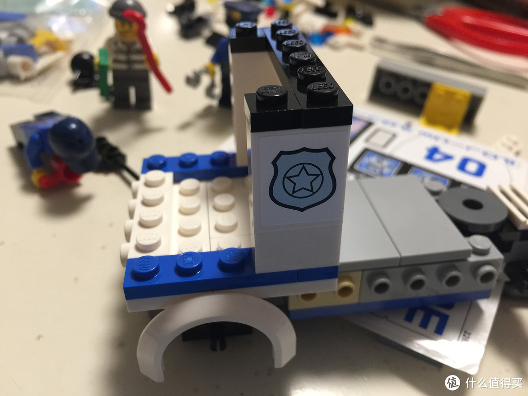 Big的lego：永恒的玩乐话题警察抓小偷—60044