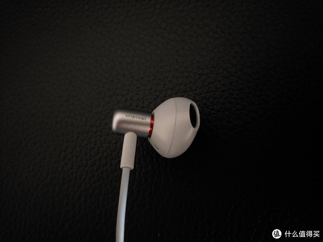 锤子新品耳机S-100 半入耳式耳机晒单