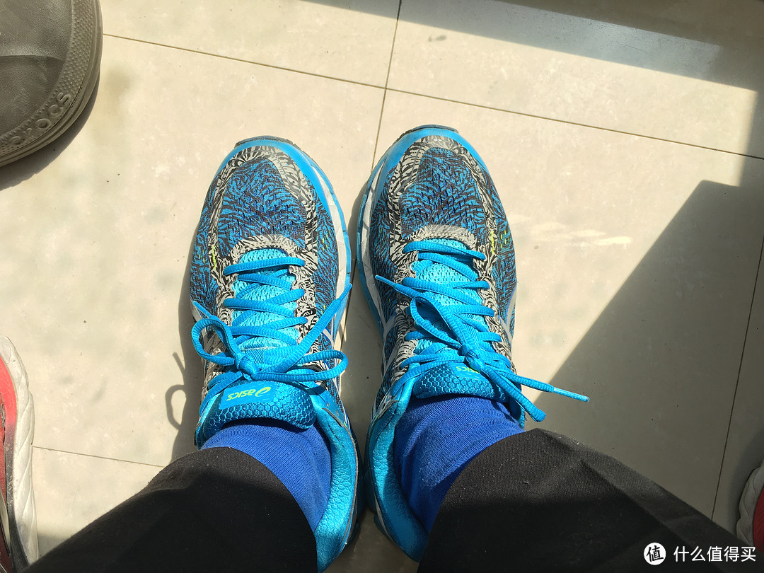 双双600KM：asics 亚瑟士 gel kayano22 VS brooks transcend 2 跑鞋 对比评测