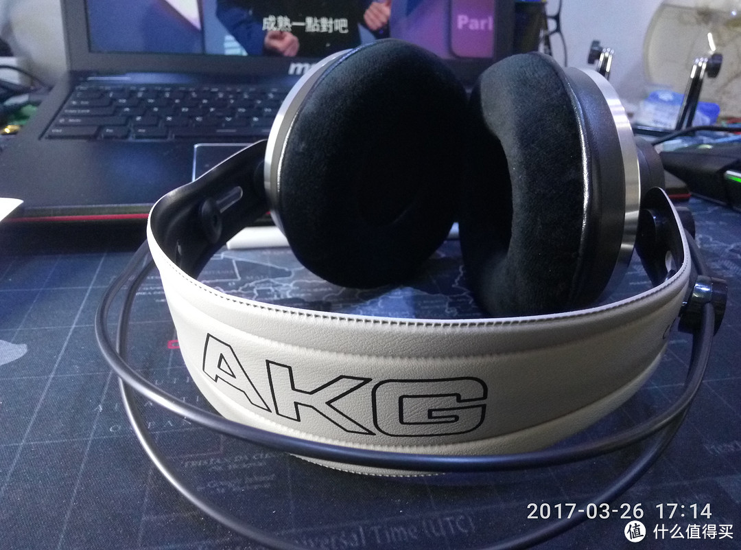 年轻人的第一个头戴式耳机：AKG K272HD 头戴式耳机