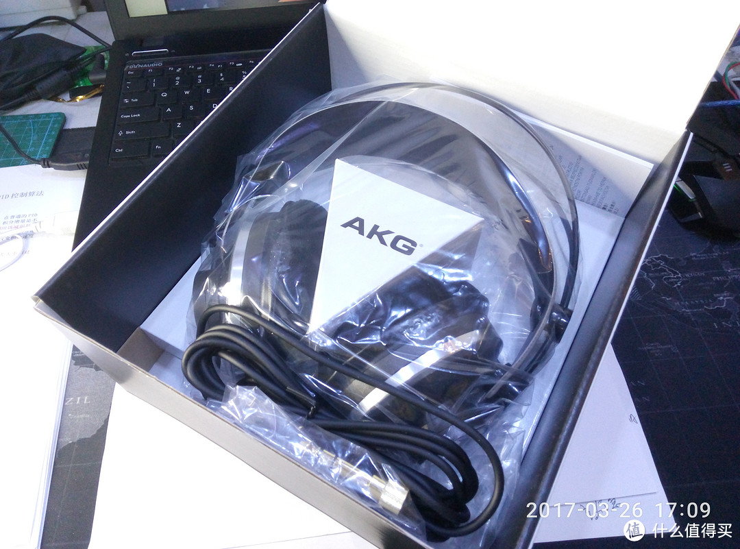 年轻人的第一个头戴式耳机：AKG K272HD 头戴式耳机