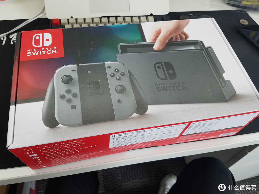 Nintendo 任天堂 Switch+塞尔达传说 荒野之息 限定版 开箱