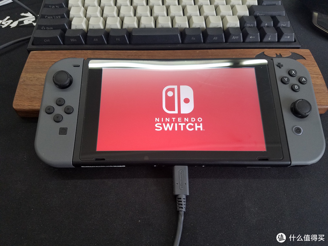 Nintendo 任天堂 Switch+塞尔达传说 荒野之息 限定版 开箱