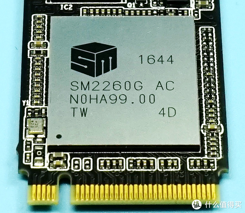 当慧荣SM2260主控遇上MLC 3D-NAND颗粒——威刚PCIE NVMe SSD新品SX8000 256G开箱+详测