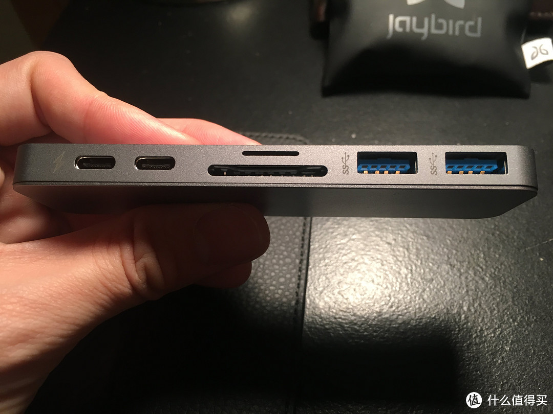 #原创新人#HyperDrive Thunderbolt 3 USB-C Hub: 目前较为理想的新MacBook Pro接口过渡方案